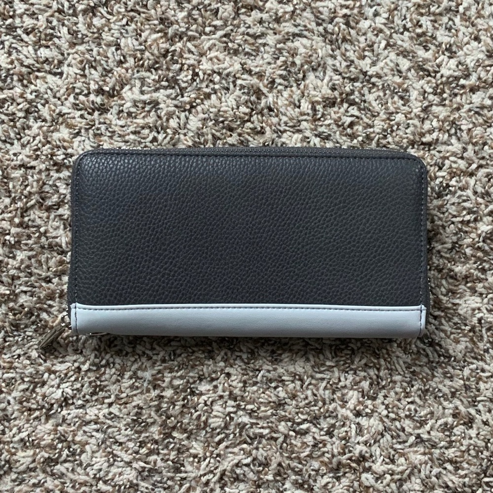 Wallet - Picture 5 of 5